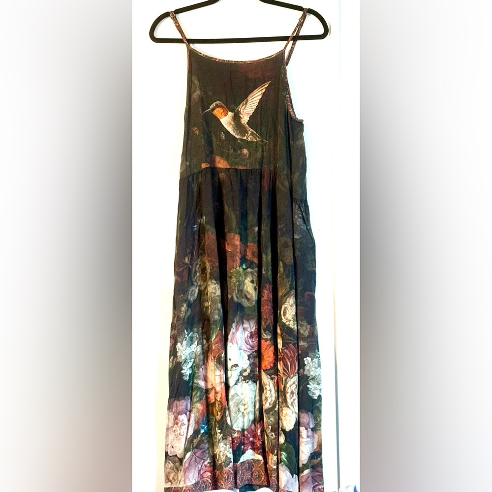 Floral Hummingbird Print Black Maxi Dress - Picture 5 of 5